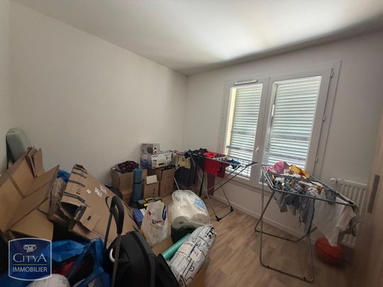 Location Appartement 3 pièces 61m² ST GERMAIN LES ARPAJON 91180 - Photo 1