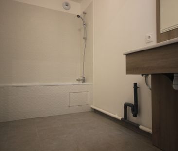 Location Appartement 3 pièces 60m² - Photo 4