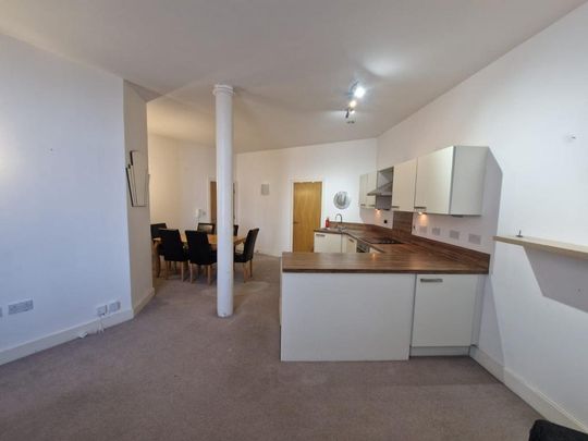 2 bedroom flat to rent - Photo 1