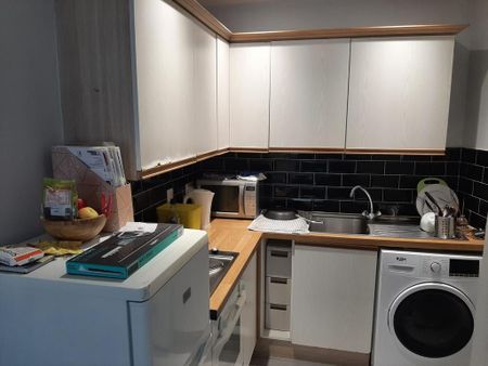 1 bedroom apartment to rent - Photo 5