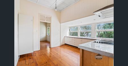 Queenslander on One Acre - Spacious Living Near Beenleigh - Photo 4