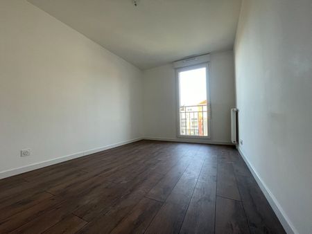 LOCATION d'un appartement T3 (65 m²) à DAMMARIE LES LYS - Photo 5