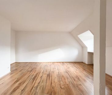 Charmante Dachgeschosswohnung Möbliert / Bilder folgen.... - Photo 4