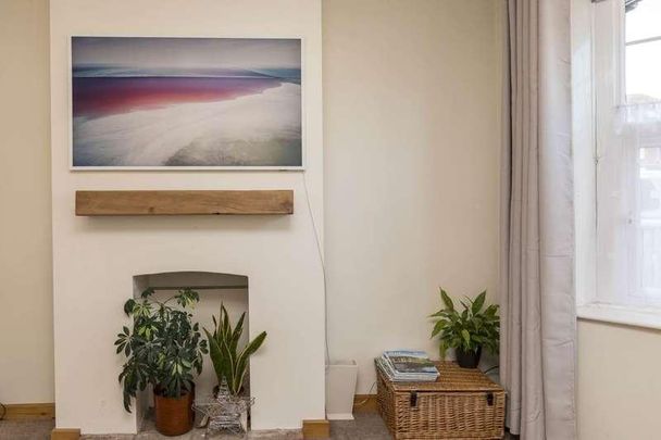 Rusper Road, Horsham, RH12 - Photo 1