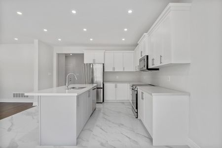 For Lease - 2984 Monarch Drive, Orillia, Ontario - Photo 4