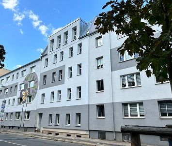 Geräumige 4-Raum-Wohnung mit offenem Wohnkonzept und Balkon - Photo 1