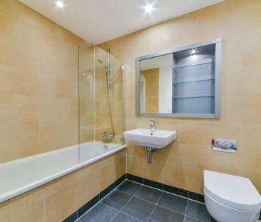 Studio Flat, Axis Court, SE16 - Photo 5