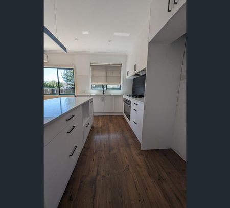 23 Seventh Avenue, Ascot Park, SA 5043 - Photo 2