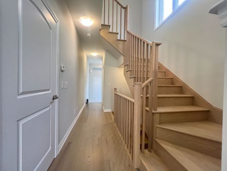 For Lease - 25 Freeman Williams Street, Markham, Ontario - Photo 5