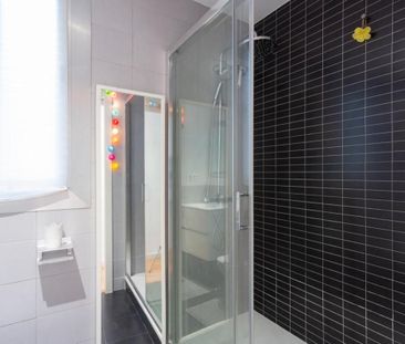 Apartamento de alquiler en El Raval - Photo 3