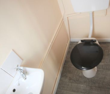 30 Summer Street, Belfast, BT14 6ES - Photo 6