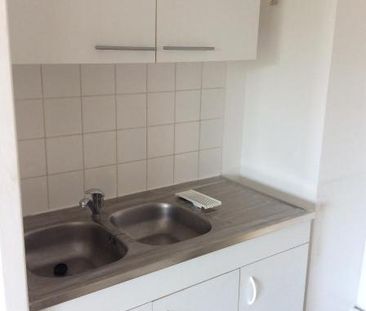 Location Appartement 2 pièces 41m² DOUAI 59500 - Photo 2