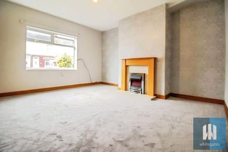 3 bedroom terraced house to rent - Photo 2
