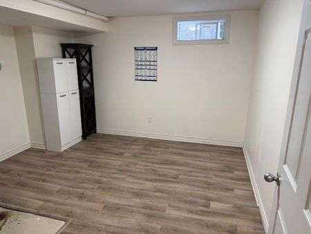 For Lease - 51 Jessica Gdns Gardens, Vaughan, Ontario - Photo 3