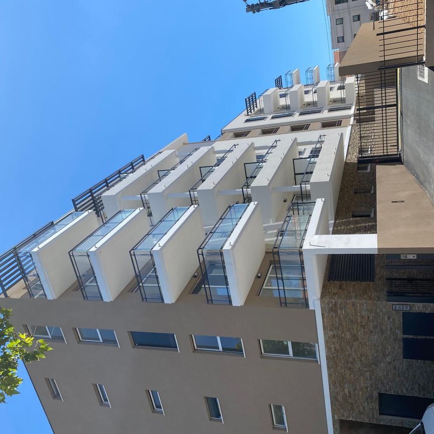 Location Appartement 2 pièces 41m² FREJUS 83600 - Photo 1