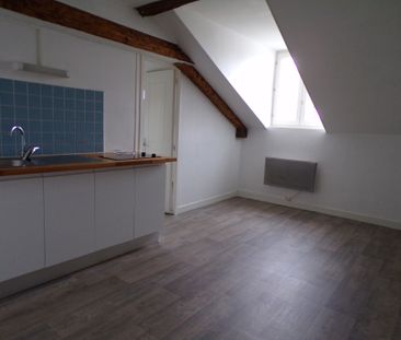Location Appartement 2 pièces 26m² LA FLECHE 72200 - Photo 3