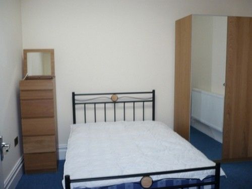 Student Properties to Let - Photo 1