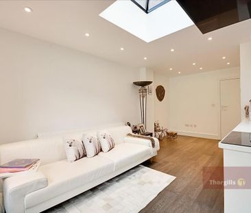 3 bedroom flat to rent - Photo 1