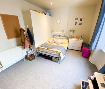 4 bedroom house share to rent - Photo 2