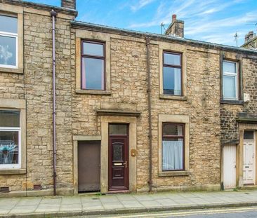 3 bedroom terraced house to rent - Photo 6