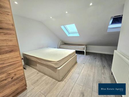 5 bedroom terraced house to rent - Photo 2