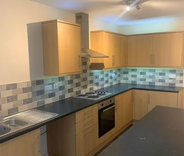 1 Bed Flat, Bradfield Road, S6 - Photo 1