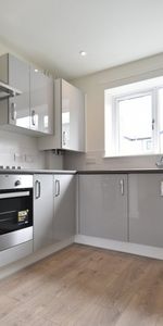 Peel Close, Tatling End, Gerrards Cross,SL9 - Photo 4