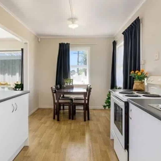 Cozy And Convenient - Photo 1