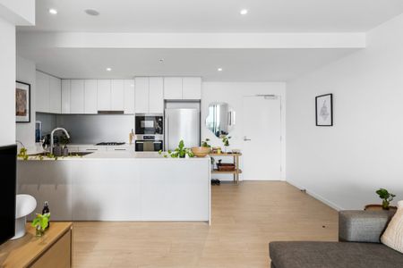 95 Linton Street, Kangaroo Point QLD 4169 - Apartment For Rent | Domain - Photo 2