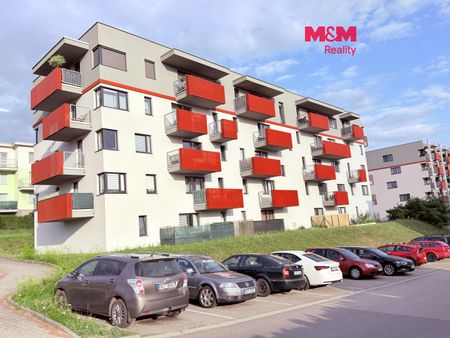 Pronájem bytu 1+kk a garsoniéry 25 m², U Areálu 3104, Tábor - Photo 2