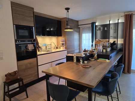 Location Appartement 2 pièces 70m² VALLAURIS 06220 - Photo 2