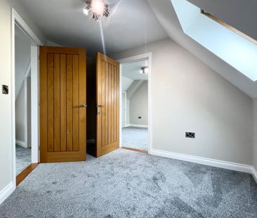 4 bedroom detached house to rent - Photo 5