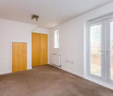 1 bedroom mews to rent - Photo 3