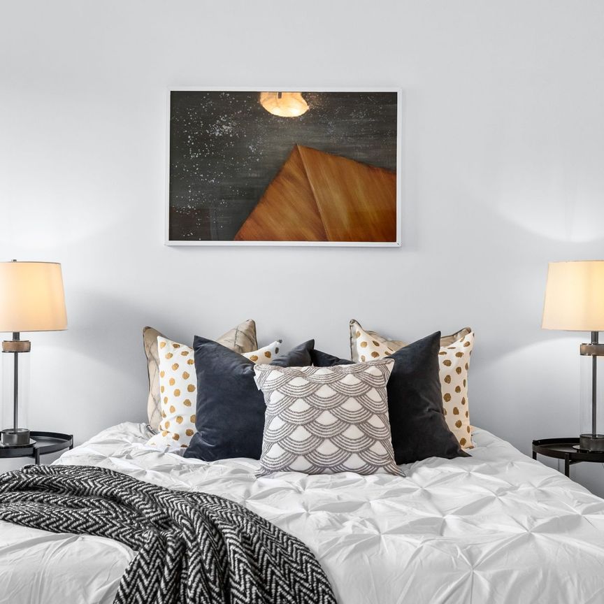 For Lease - 381 Moffatt Pond Court, Barrhaven, Ontario - Photo 1