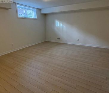 14 HARVEY BUNKER CRESCENT - Photo 1