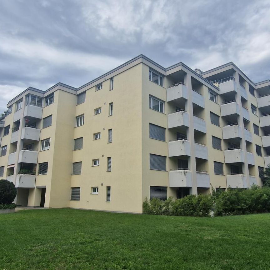 beautiful bright 2.5-room apartment! - Photo 1