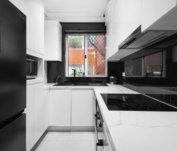 Private & Contemporary, Steps from Bexley Village - Photo 4