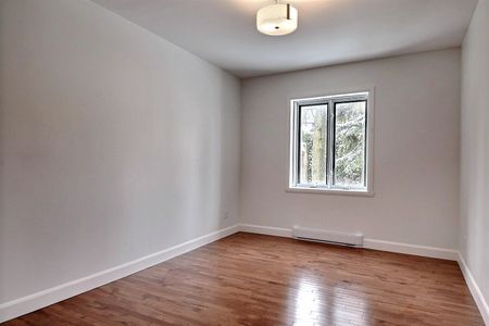 Condo for rent, Mont-Royal - Photo 2