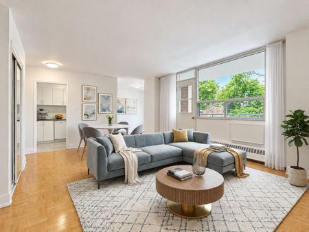 For Lease - 490 Eglinton Avenue Unit# 206, Toronto, Ontario - Photo 5