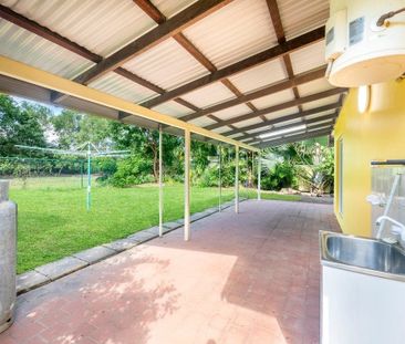 QUIET COMFORT IN DURACK! - Photo 4