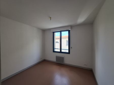Location Appartement 3 pièces 62m² MACHECOUL ST MEME 44270 - Photo 3