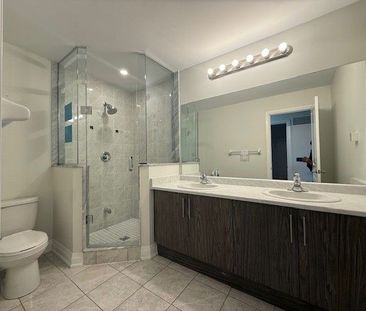 For Lease - 11 Dalbeattie Drive, Brampton, Ontario - Photo 6