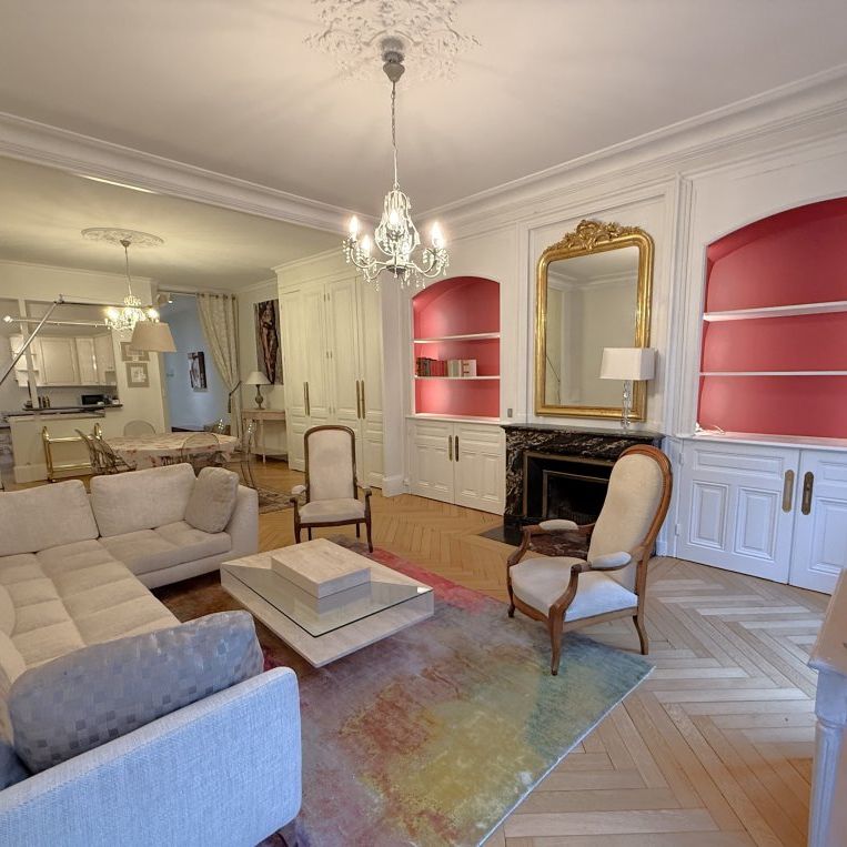 APPARTEMENT T4 A LOUER - LYON 2EME ARRONDISSEMENT - 138.7 m2 - 1 940 € charges comprises par mois - Photo 1