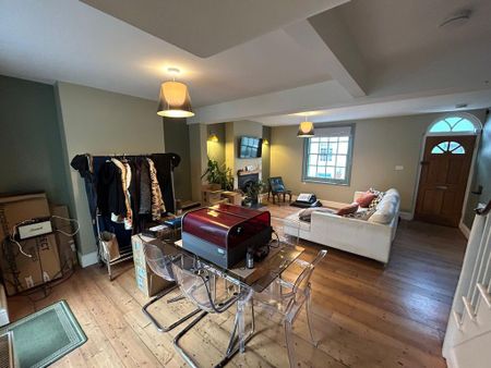 2 bedroom terraced house to rent - Photo 2