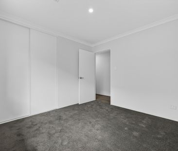 Brad New Four Bedroom Dual Living Property! - Photo 5