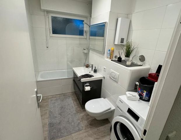 WG Zimmer Frei absofort, heute Besichtigung!!! - Photo 1