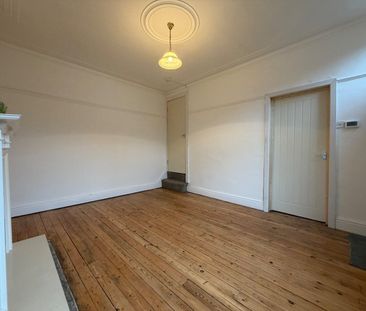 4 Bed Terraced House, Parkfield Mount, LS11 - Photo 1