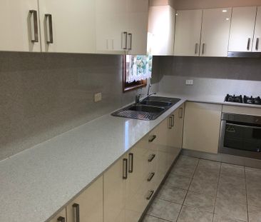 Great Family Home! - Photo 3