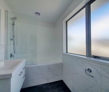 4 bedroom home for rent in Manurewa - Photo 5