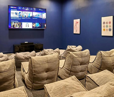 1 bedroom in a flat share to rent - Photo 5